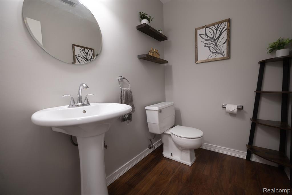 6825 ALDERLEY Way, West Bloomfield, MI — Photo 25