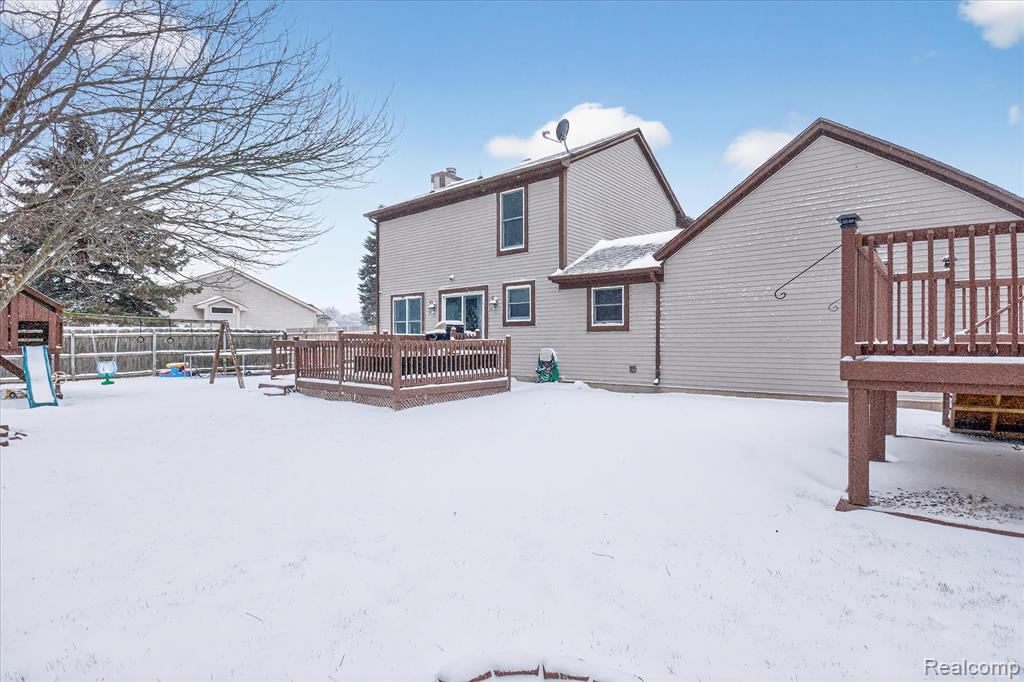 8051 Rose Lane, Goodrich Vlg, MI — Photo 32