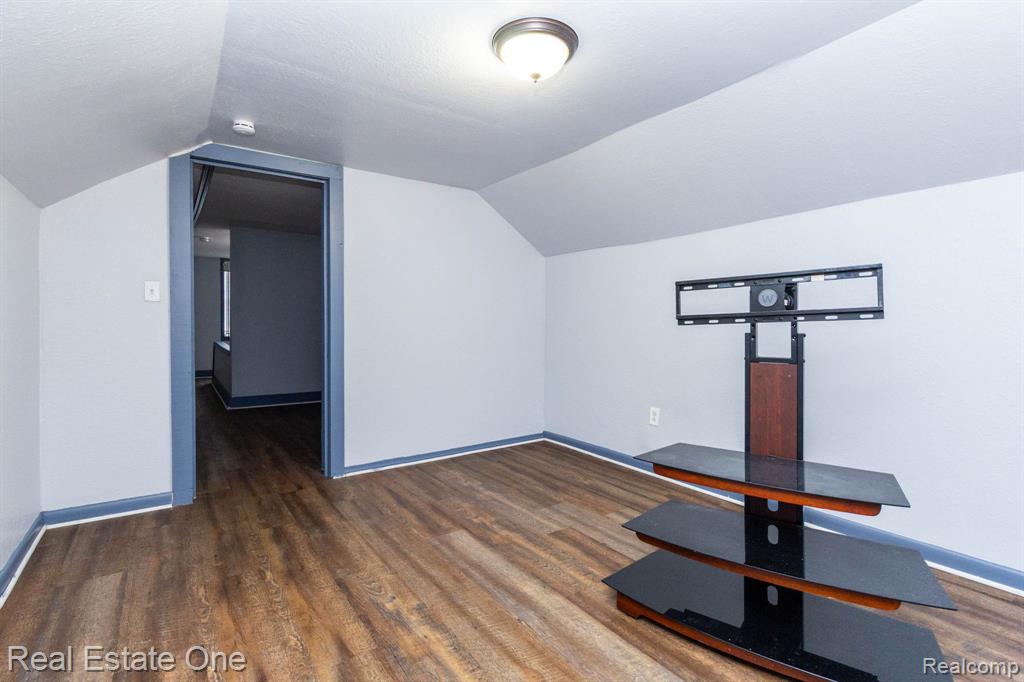 6427 Linsdale Street, Detroit, MI 48204 — Photo 15