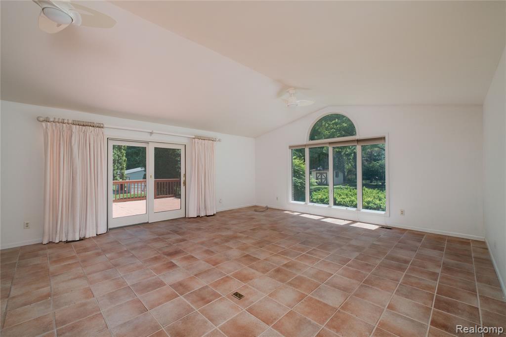 11050 Wealthy Lane, Romeo, MI 48065 — Photo 7