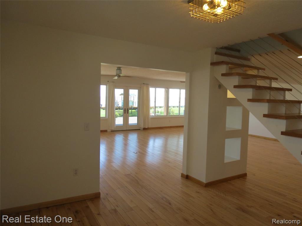 4583 Allen Cove Road, Luna Pier, MI 48157 — Photo 35