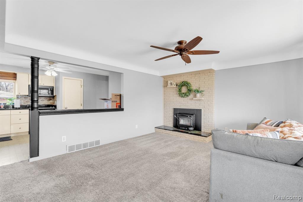 8133 Southfield Drive, Shelby Twp, MI 48316 — Photo 6