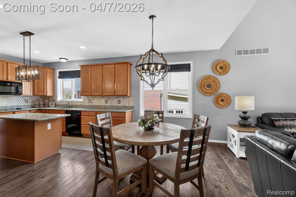 41625 Steinbeck Glen, Novi, MI 48377 — Photo 16