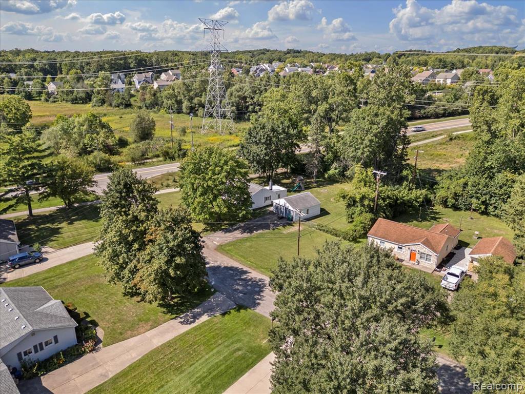 7096 Tappon Drive, Clarkston, MI — Photo 7