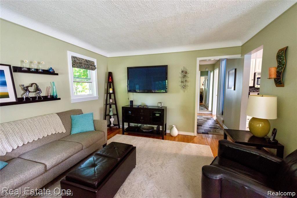 710 N VERMONT Avenue, Royal Oak, MI 48067 — Photo 6