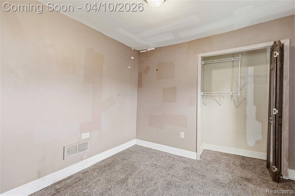 33524 Duncan, Fraser, MI 48026 — Photo 17