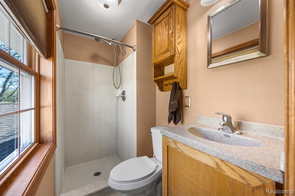 9265 MEISNER Road, Casco, MI 48064 — Photo 38