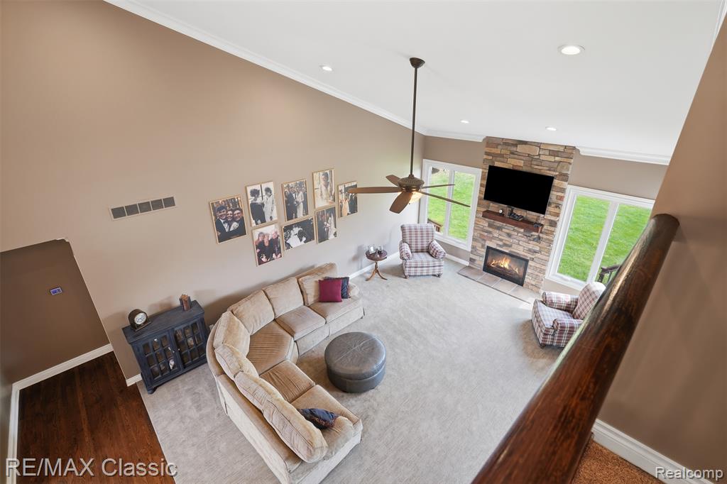 1726 Pondview Lane, Commerce Twp, MI 48382 — Photo 31