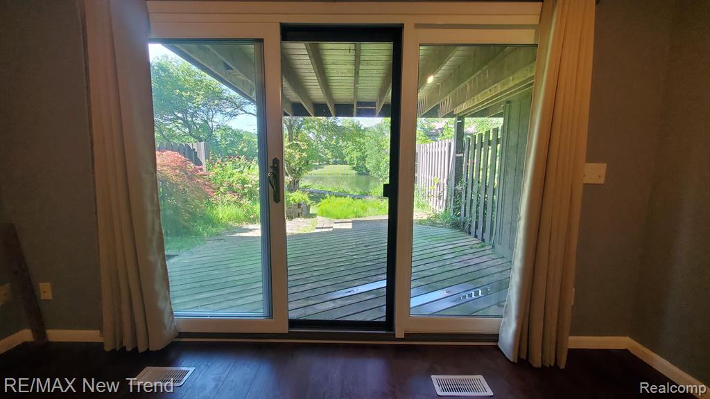 2535 MEADE Court, Ann Arbor, MI 48105 — Photo 28