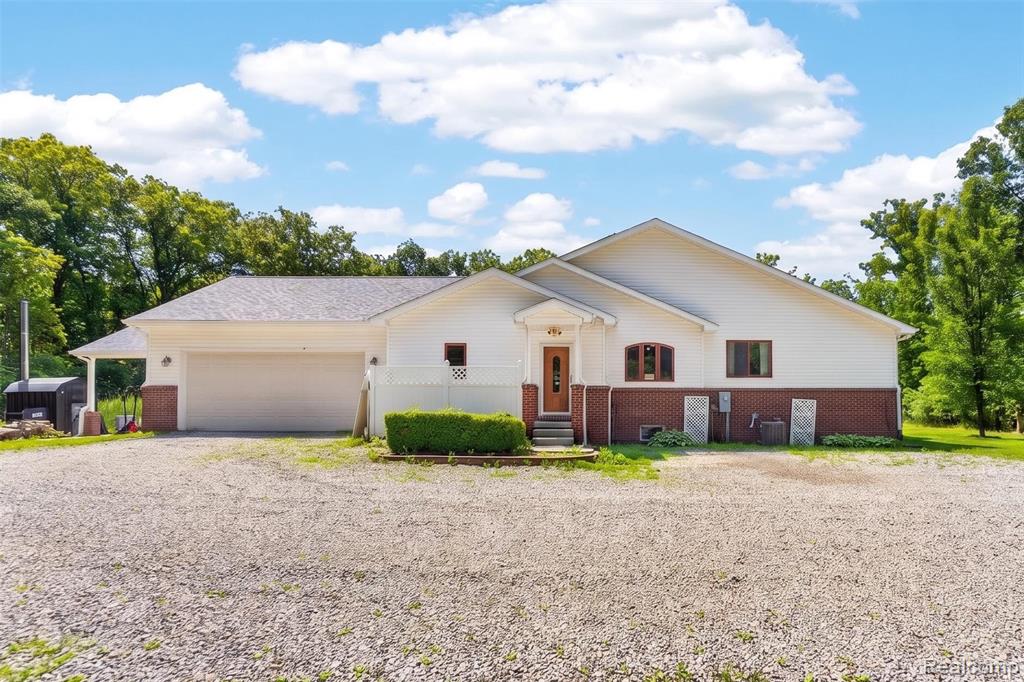 1621 Preservation Lane, St. Clair, MI 48079 — Photo 32
