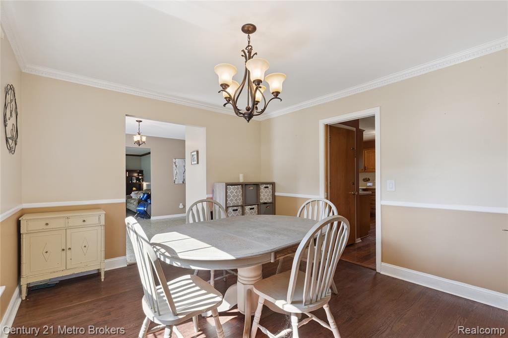 8505 Old Plank Road, Grand Blanc, MI 48439 — Photo 14