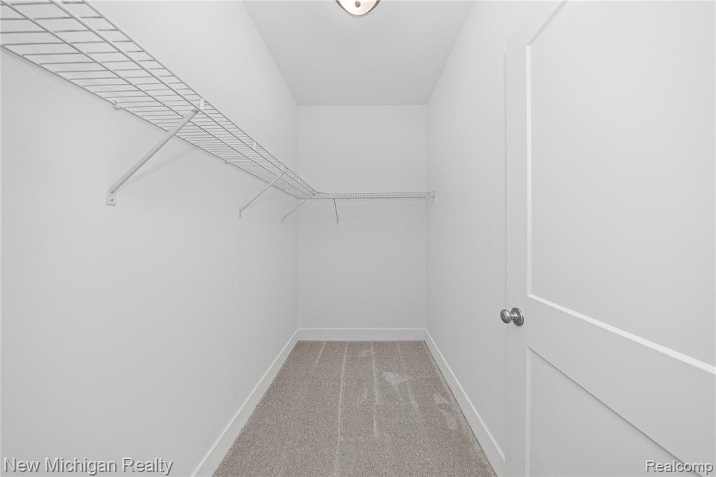 7453 Village Court, Davisburg, MI 48350 — Photo 40