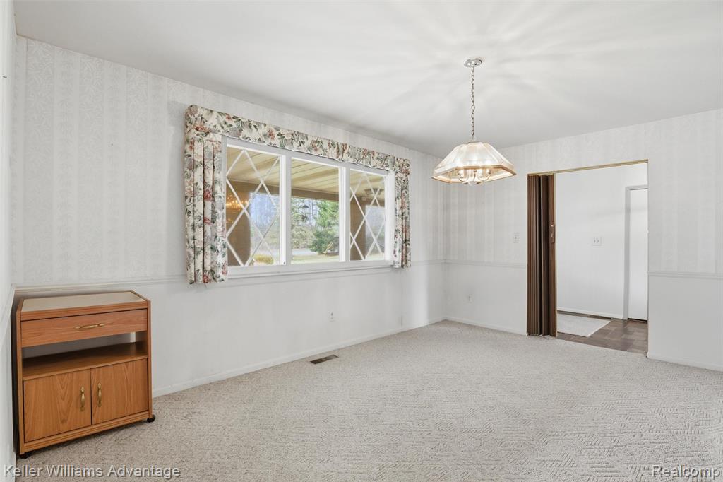 7670 7 Mile Road, Northville, MI, 48167