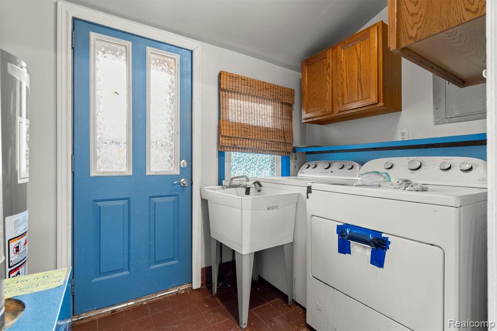 4417 Bedford Street, Dearborn Heights, MI 48125 — Photo 15