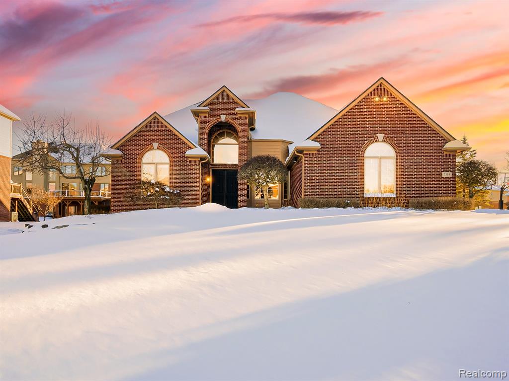 7364 Essex Drive, West Bloomfield, MI — front exterior