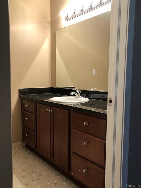 6900 ARDSLEY Drive, Canton, MI 48187 — Photo 11