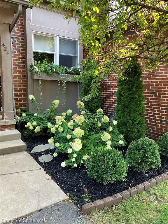 424 Oak Run Court, 11, Royal Oak, MI 48073 — Photo 4