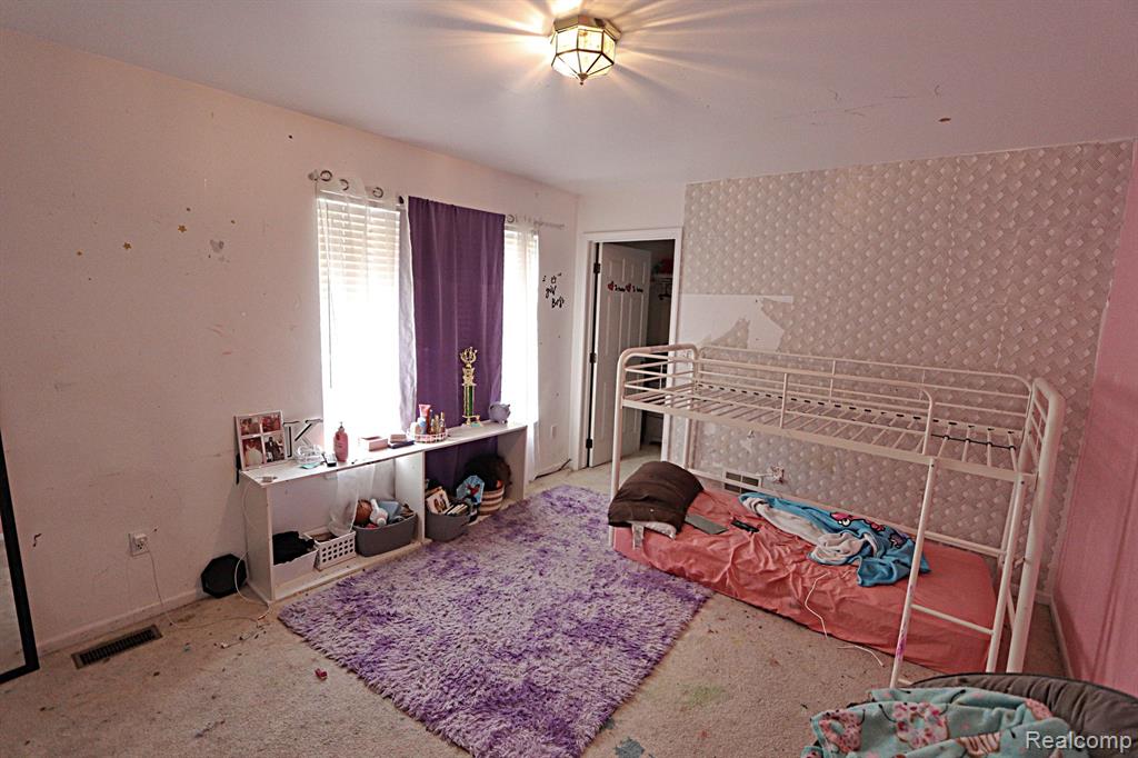13218 MANTAUK, Belleville, MI 48111 — Photo 31