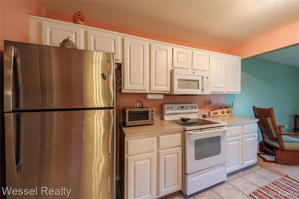 55094 Westchester Drive, 36, Shelby Twp, MI 48316 — Photo 10