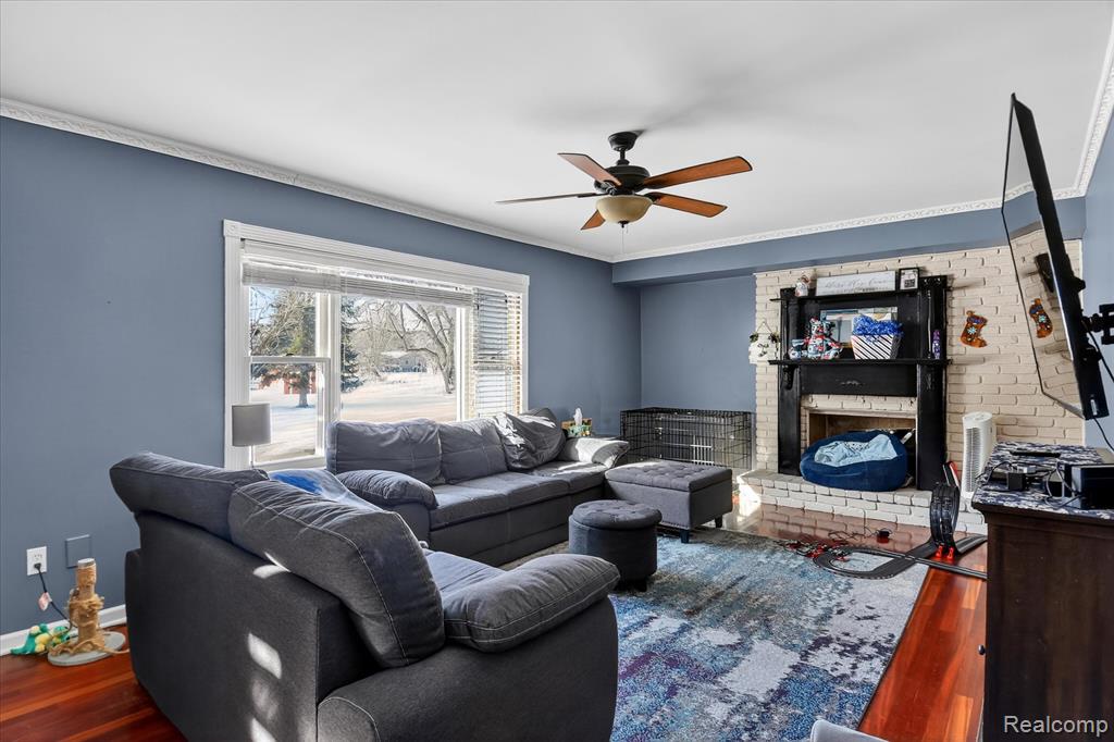5177 Elizabeth Lane, Almont, MI 48003 — Photo 18