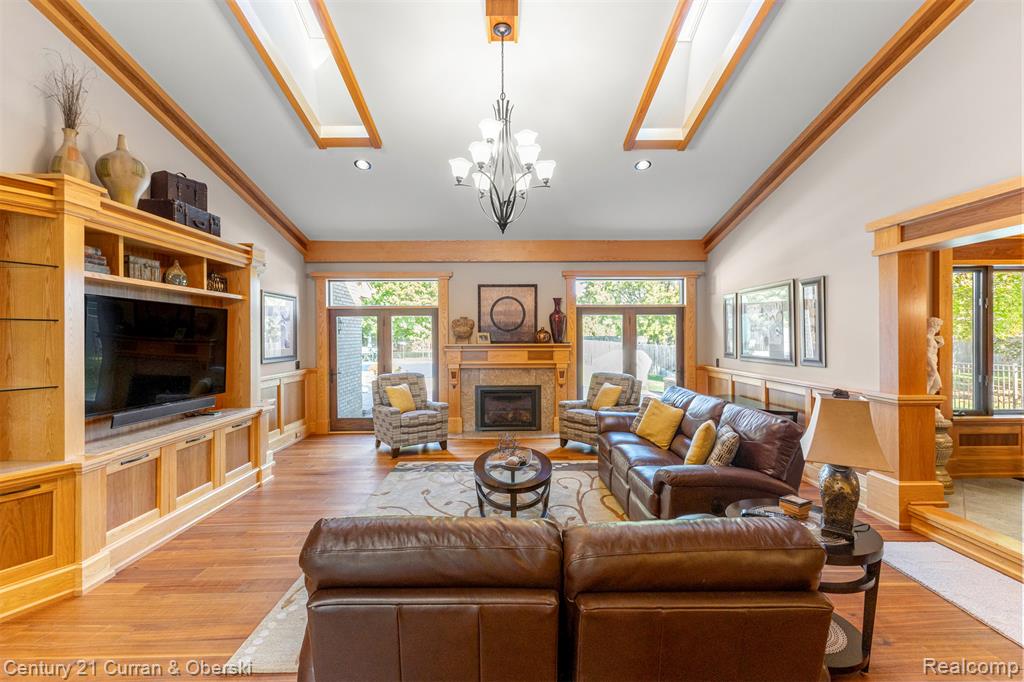 42049 Farm Lane Court, Sterling Heights, MI 48313 — Photo 13