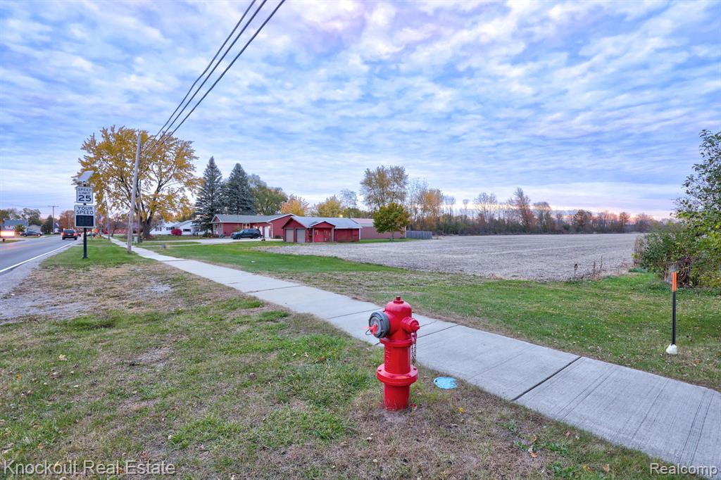 12455 Church Street, Birch Run, MI 48415 — Photo 21