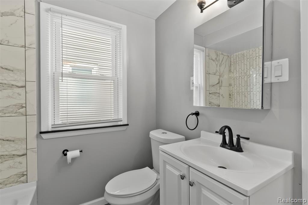 17175 Greenlawn Street, Detroit, MI 48221 — Photo 12