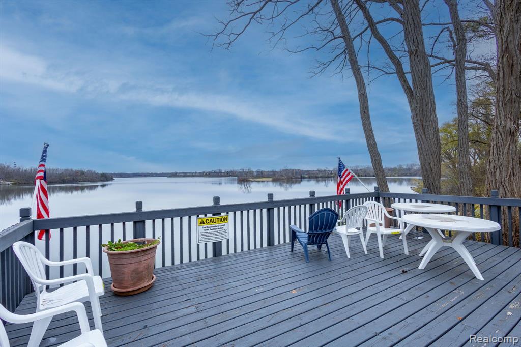 9663 BAYVIEW Drive, 211, Ypsilanti, MI 48197 — Photo 26