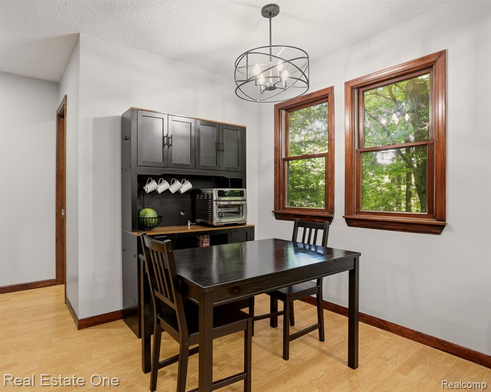 6218 Sturgeon Creek Pkwy, Midland, MI 48640 — Photo 11