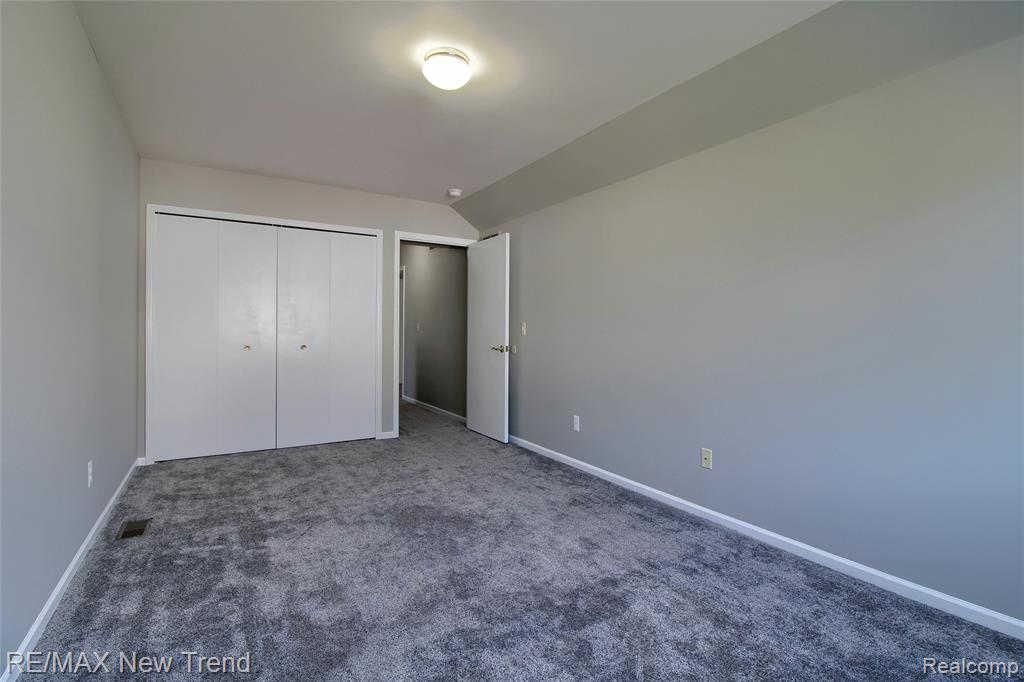 3241 Buckhorn Court, Ann Arbor, MI 48105 — Photo 24