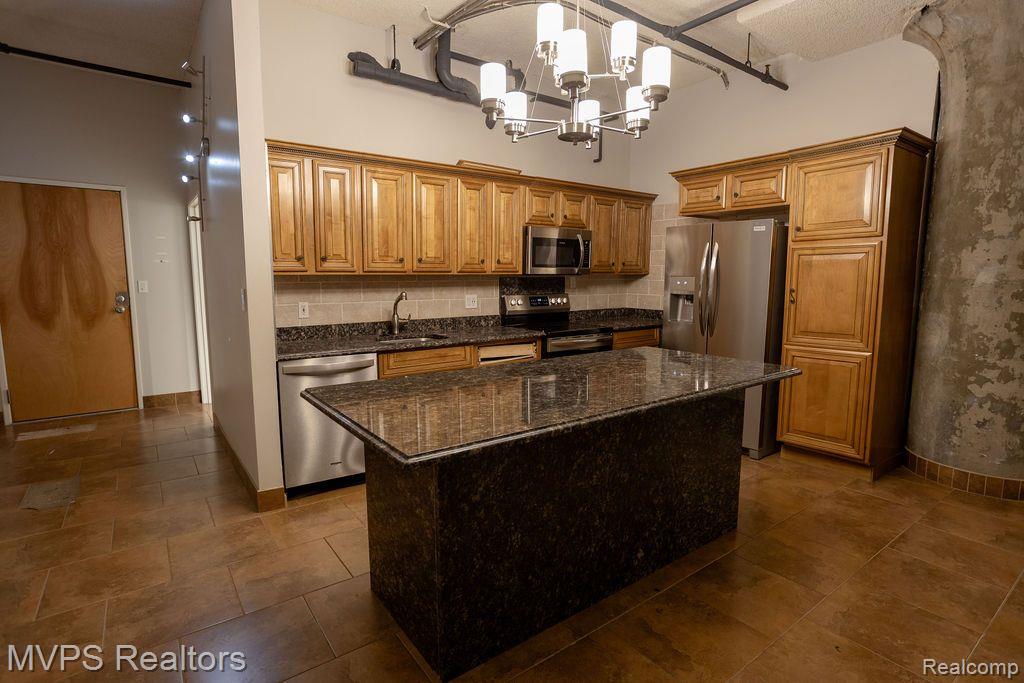 6533 E JEFFERSON Avenue, 137, Detroit, MI 48207 — Photo 4