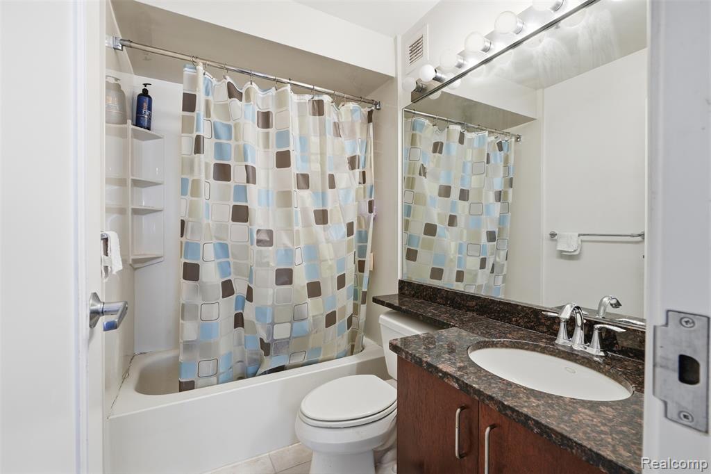 1001 W Jefferson Avenue, 12i, Detroit, MI 48226 — Photo 19