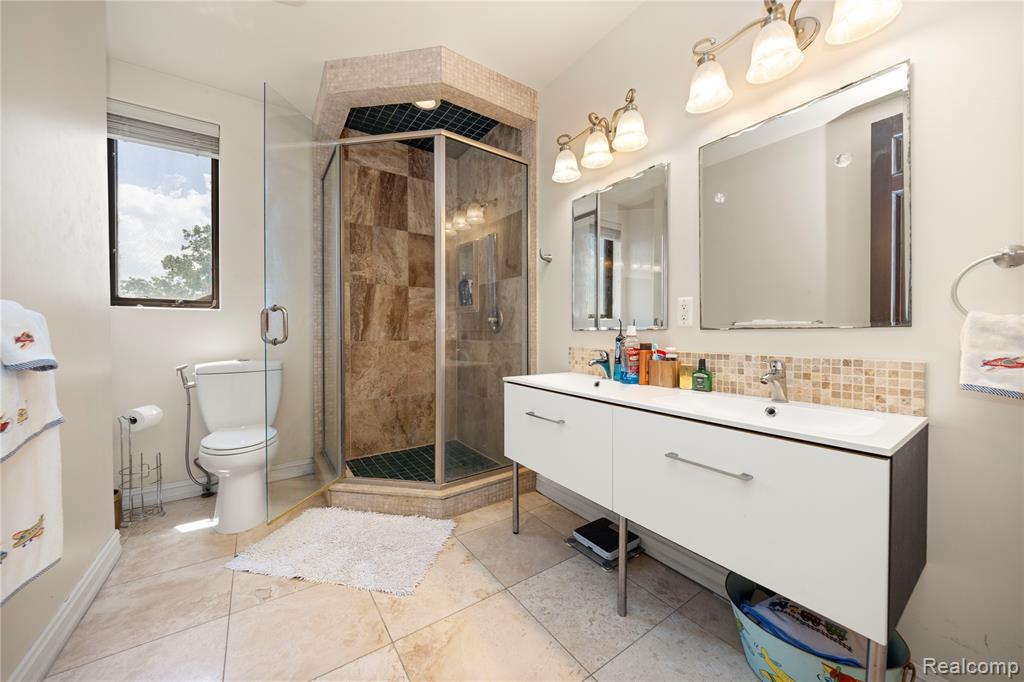 42183 Kouza Court, Belleville, MI, 48111