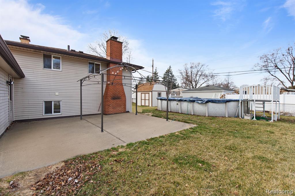 8573 SAN MARCO Boulevard, Sterling Heights, MI 48313 — Photo 29