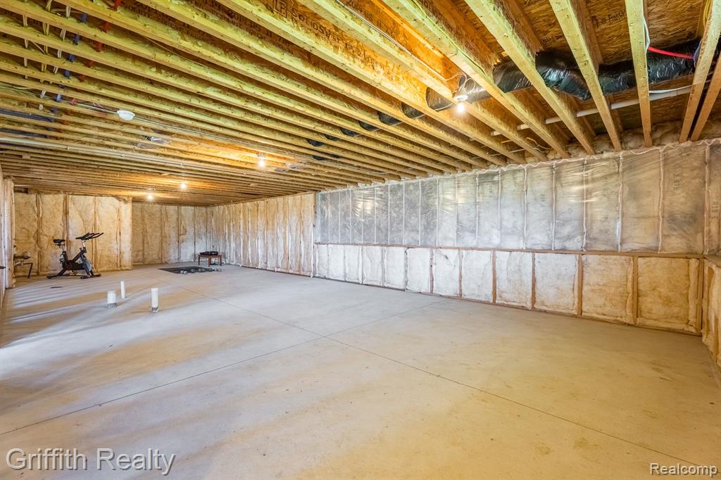 3576 AMBER OAKS Drive, Howell, MI 48855 — Photo 21