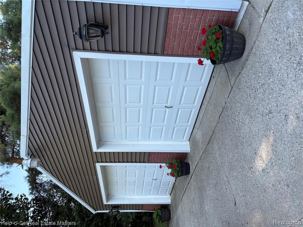 3443 Carrigan Road, Fort Gratiot, MI 48059 — Photo 4