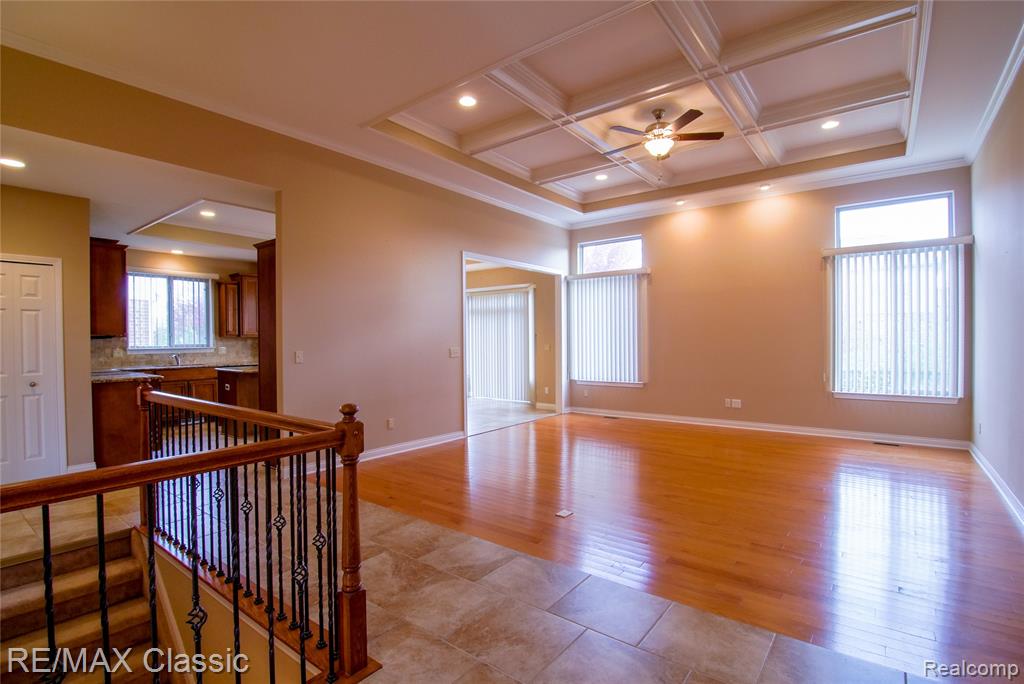 50416 Pinnacle Woods Lane, Macomb, MI 48042 — Photo 27