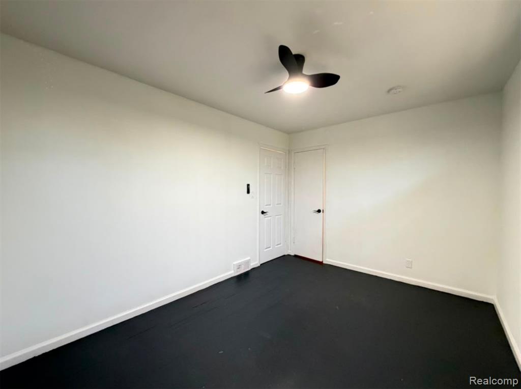 8573 E Outer Drive, Detroit, MI 48213 — Photo 23