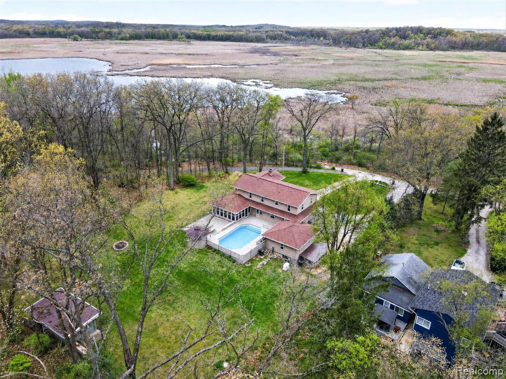 175 Templar Avenue, Pinckney, MI 48169 — Photo 10