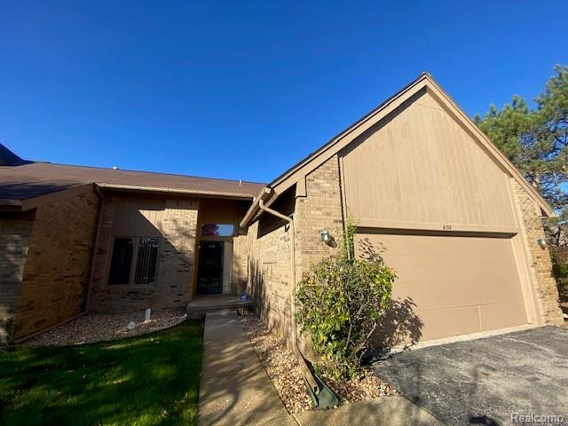 6132 Westbrooke Drive, Bloomfield Hills, MI — Photo 3