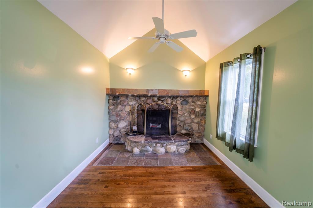 8853 Beech Daly Road, Taylor, MI 48180 — Photo 8