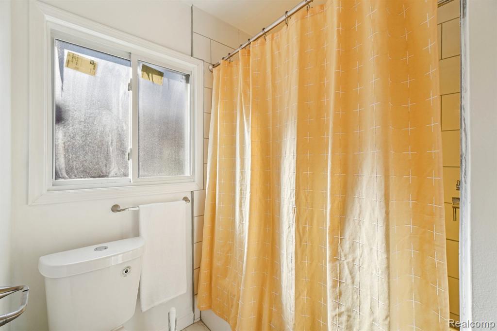 17187 Northlawn Street, Detroit, MI 48221 — Photo 32