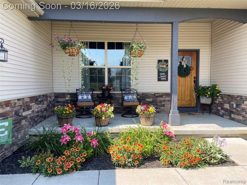 437 Golfside Drive, Lapeer, MI 48446 — Photo 5