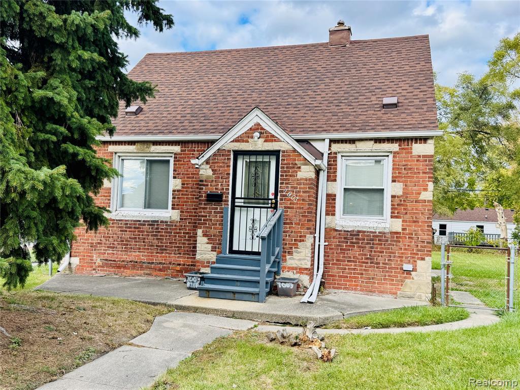 7003 Rivard Avenue, Warren, MI 48091 — front exterior