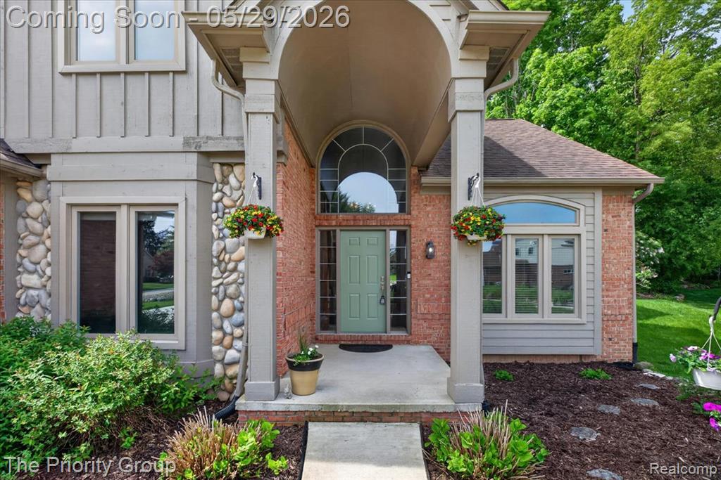 16397 Sherwood Lane, Northville, MI 48168 — Photo 2