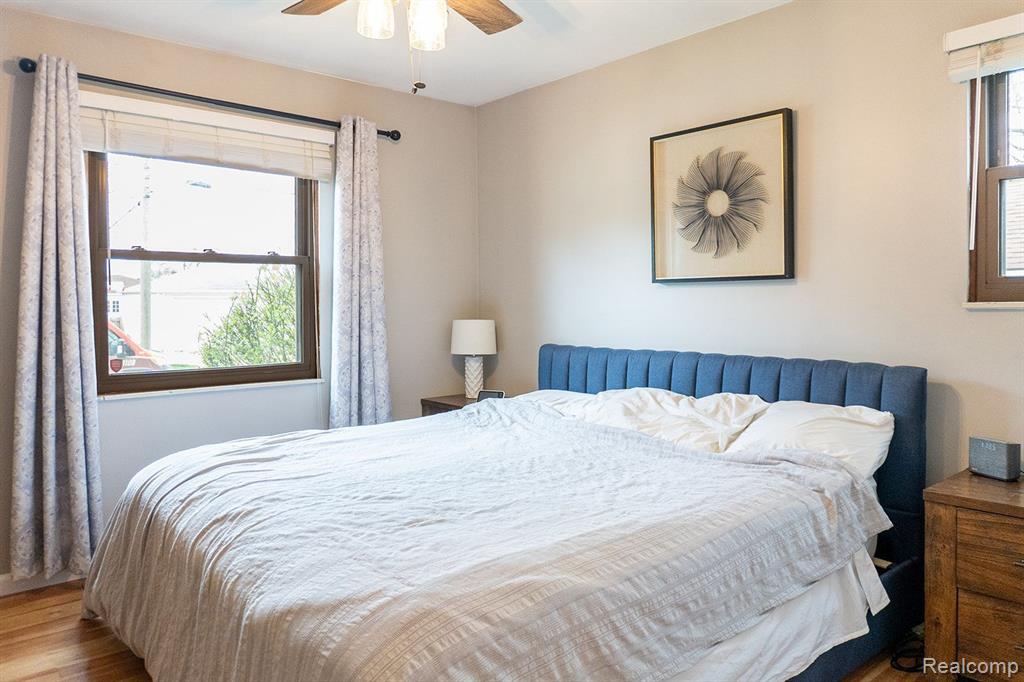 509 W PARKER Avenue, Madison Heights, MI 48071 — Photo 14
