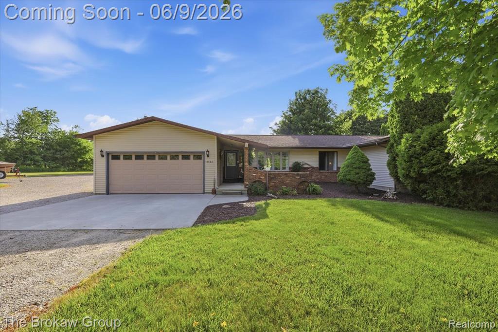 5461 N Henderson Road, Davison, MI 48423 — Photo 2