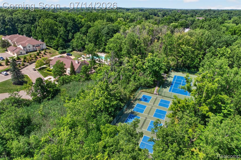 6445 Noble Road, West Bloomfield, MI — Photo 39