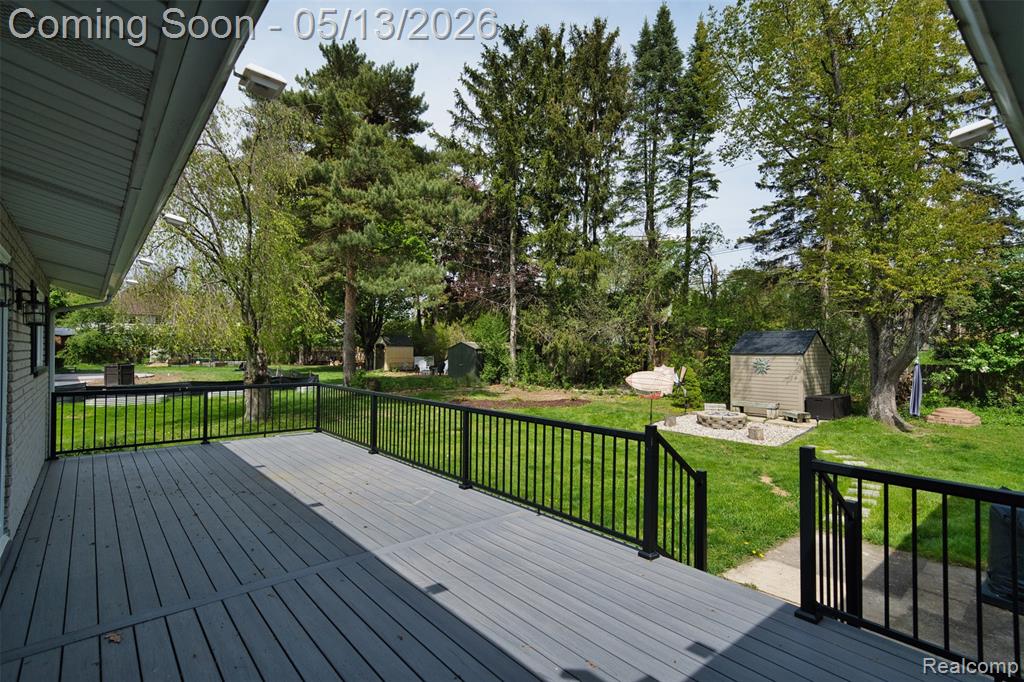 2195 Strader Drive, West Bloomfield, MI 48324 — Photo 9