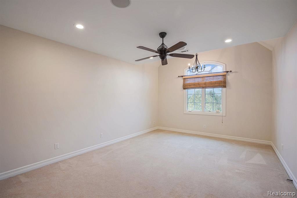 8301 Misty, Grand Blanc, MI 48439 — Photo 24